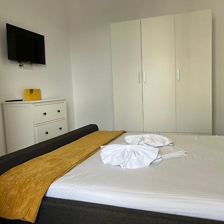 Luxury Glam Apartments Iasi At Lazar Palas 외부 사진