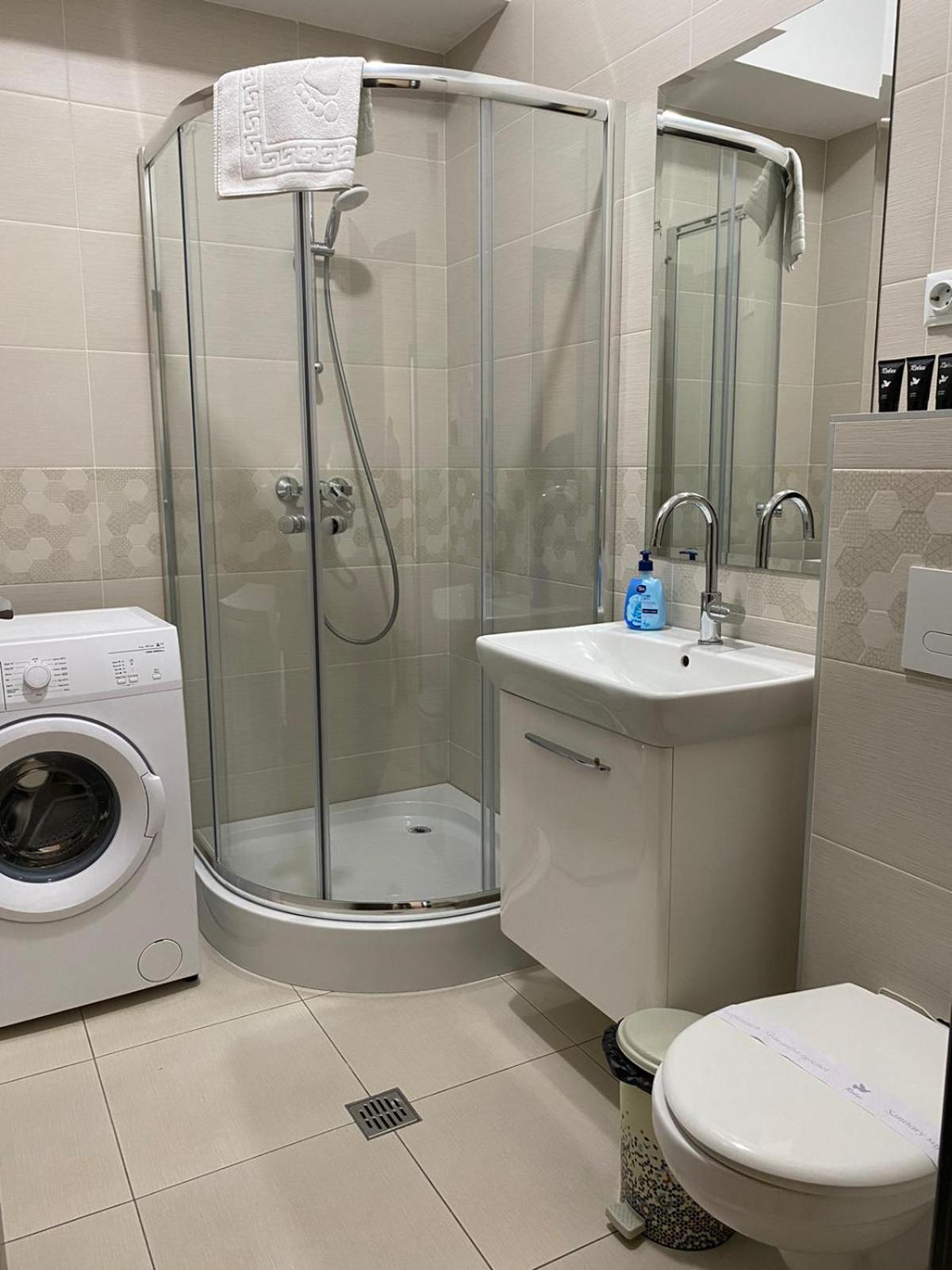 Luxury Glam Apartments Iasi At Lazar Palas 외부 사진