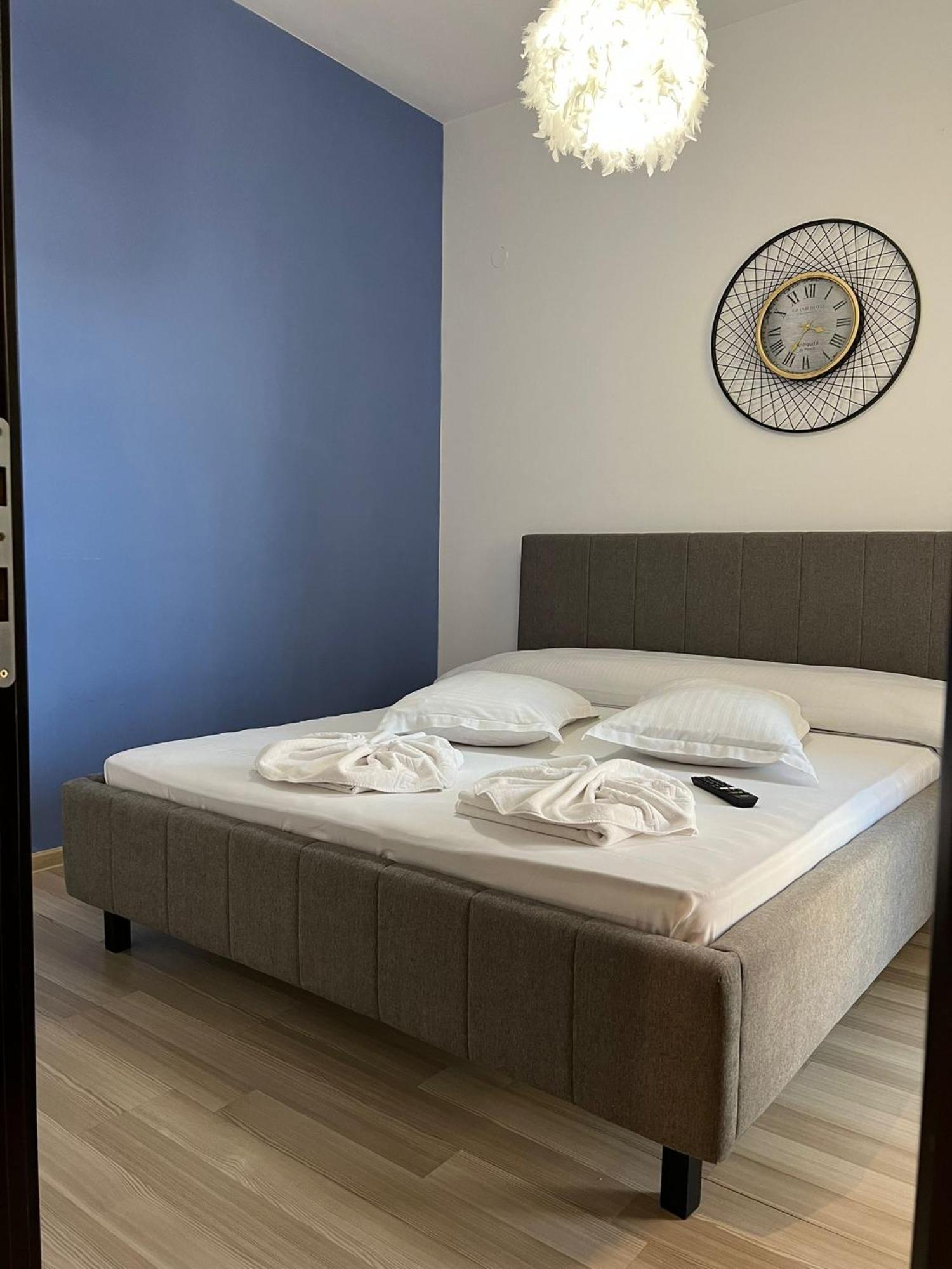 Luxury Glam Apartments Iasi At Lazar Palas 외부 사진