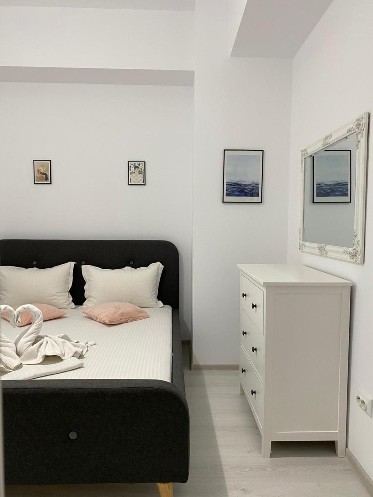 Luxury Glam Apartments Iasi At Lazar Palas 외부 사진