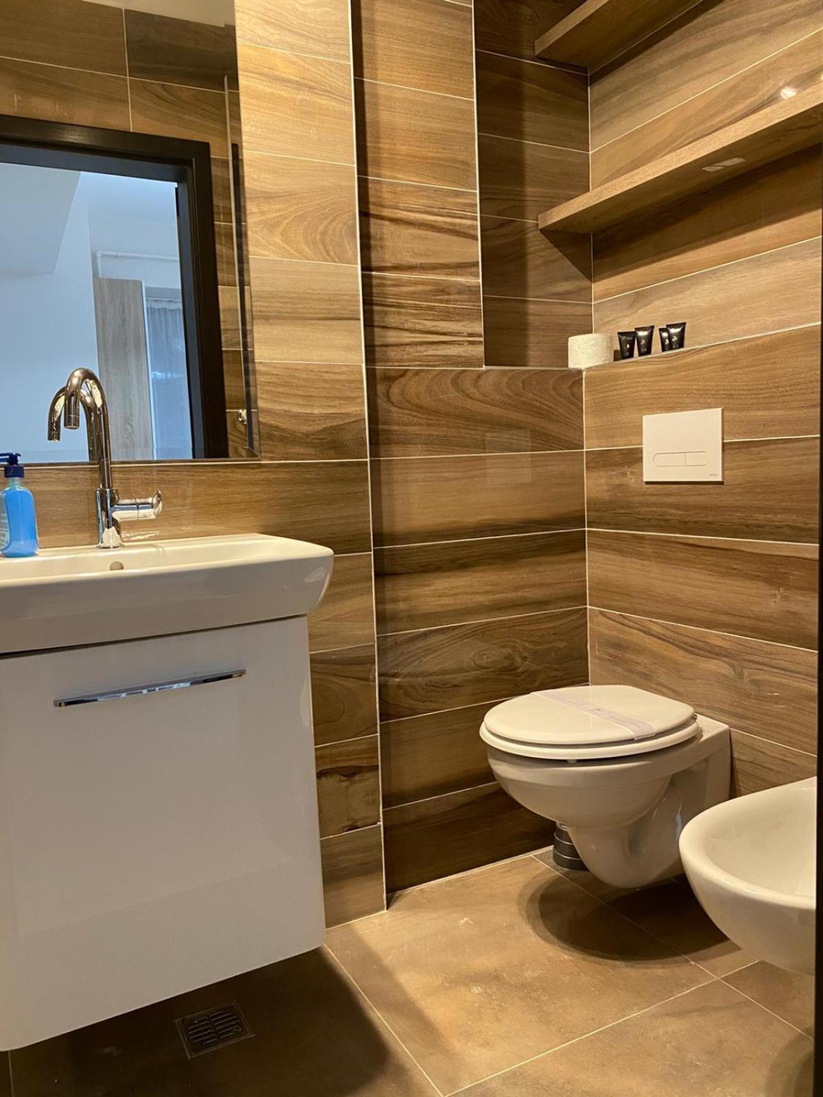 Luxury Glam Apartments Iasi At Lazar Palas 외부 사진