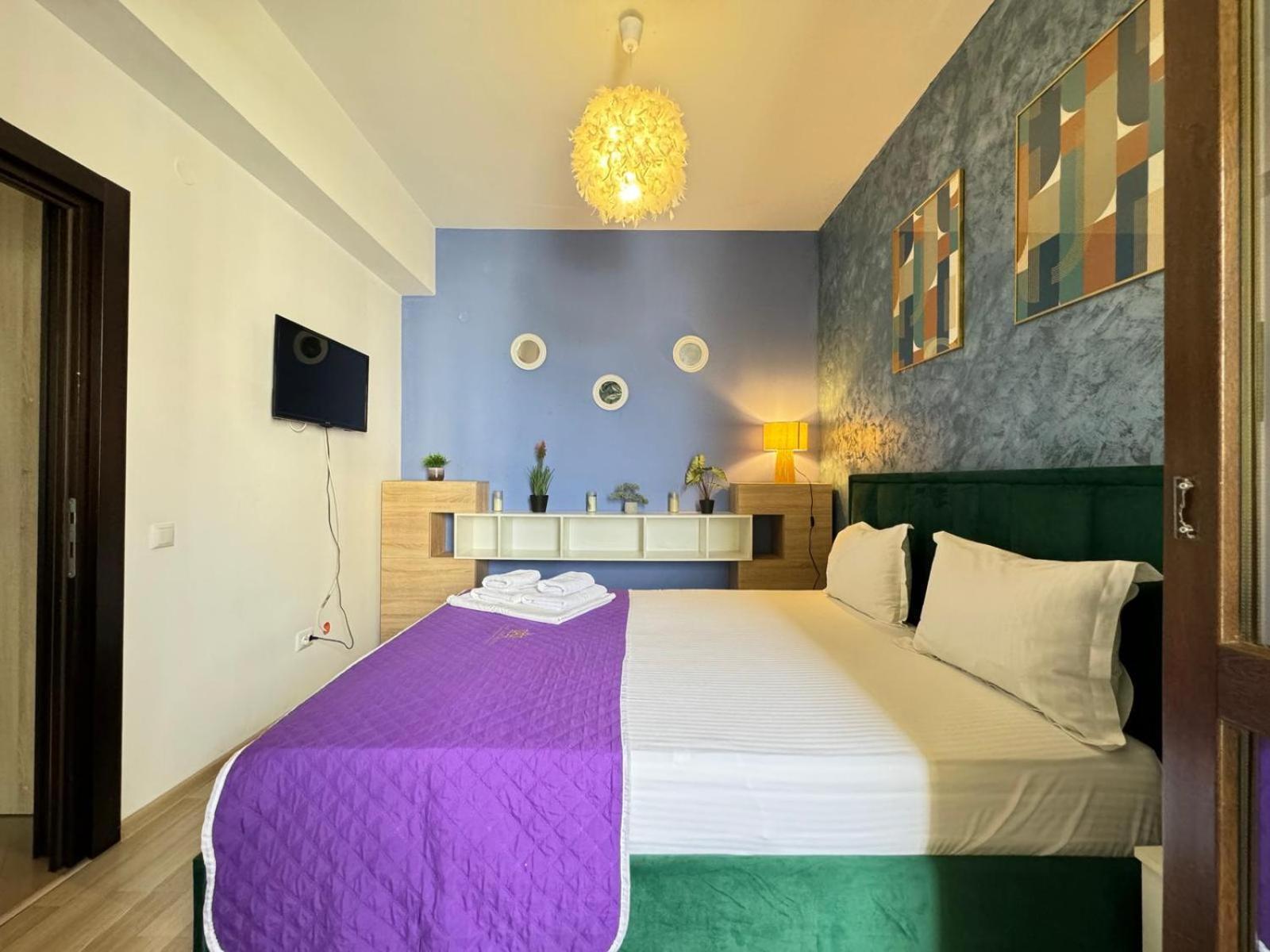 Luxury Glam Apartments Iasi At Lazar Palas 외부 사진