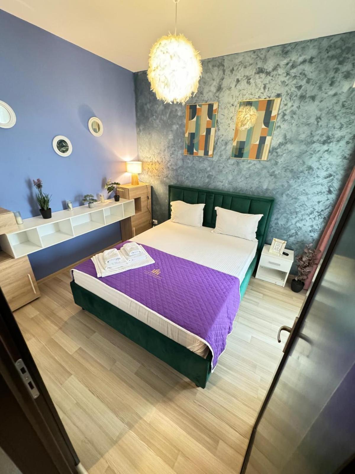 Luxury Glam Apartments Iasi At Lazar Palas 외부 사진