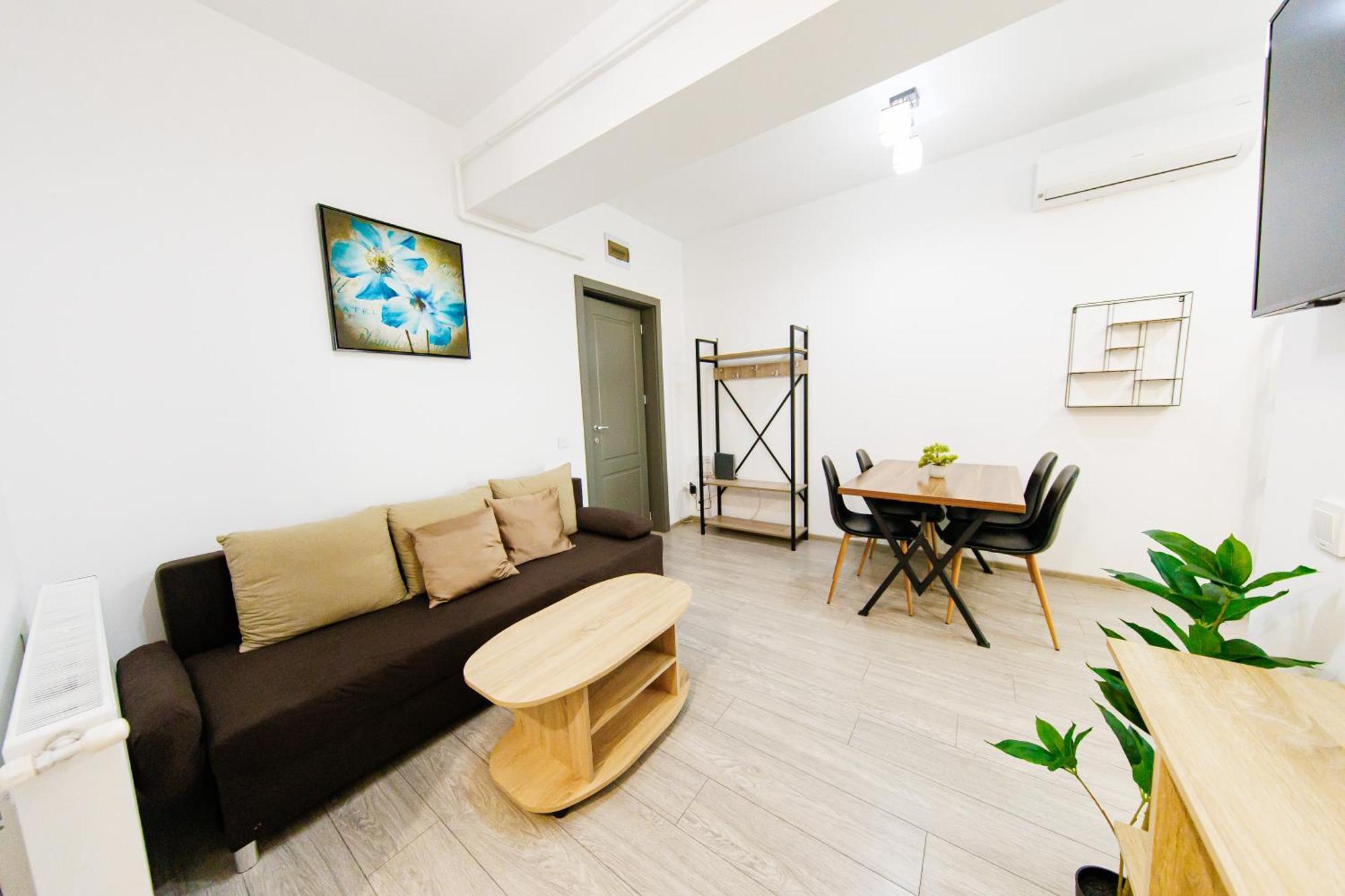 Luxury Glam Apartments Iasi At Lazar Palas 외부 사진